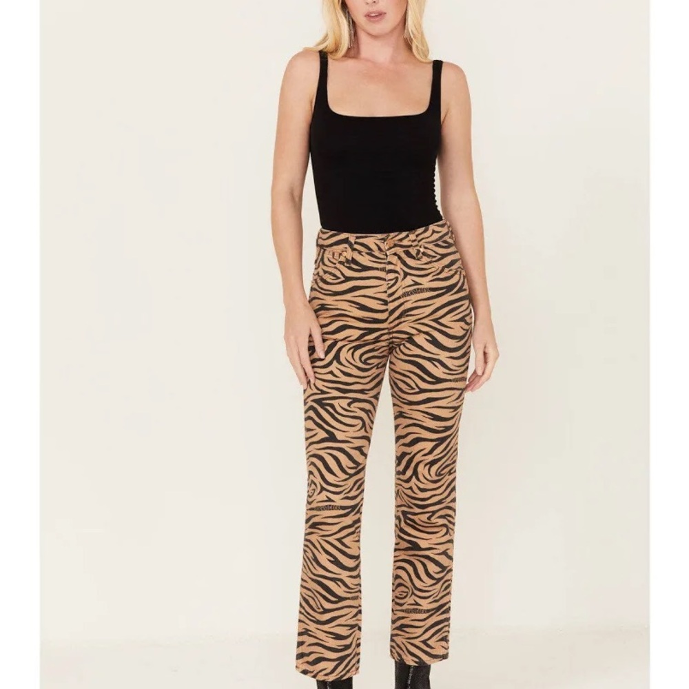 Wrangler Women's Zebra Print Straight Leg Jeans